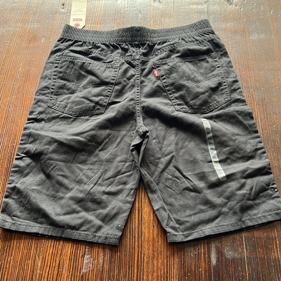 NWT Levi’s Slim Fit Shorts Kids XL - Picture 4 of 4